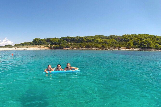 Blue Lagoon, Shipwreck, and Trogir with Lunch and Drink - Frequently Asked Questions