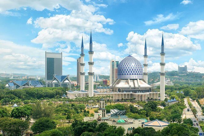 Blue Mosque And Batu Caves Tour - Key Points