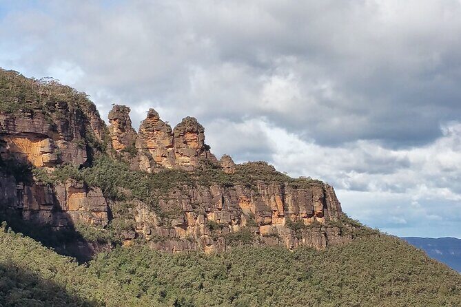 Blue Mountain Chauffeur Service - A Luxurious Day Exploring the Blue Mountains in Comfort