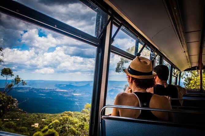 Blue Mountains Hop On Hop Off Tour - Key Points