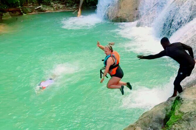 Bluehole & Secret Falls with shopping, admissions and pickup. - An In-Depth Look at the Blue Hole & Secret Falls Tour