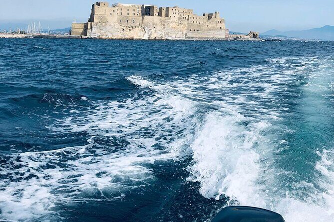 Boat and dinghy rental for a day in the Gulf of Naples - FAQs