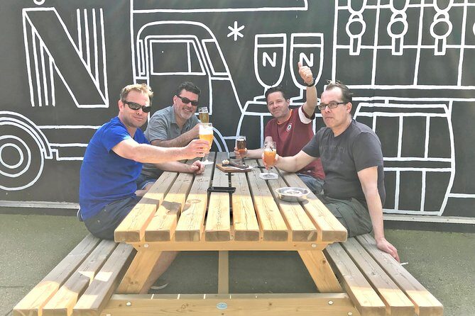 Boat & Beer Walking Tour - The Guides and Atmosphere