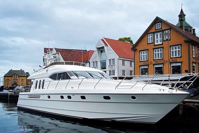 Boat Cruise to Lysefjorden and The Pulpit Rock, Fixed tour price - A Closer Look at the Boat Cruise to Lysefjorden and The Pulpit Rock
