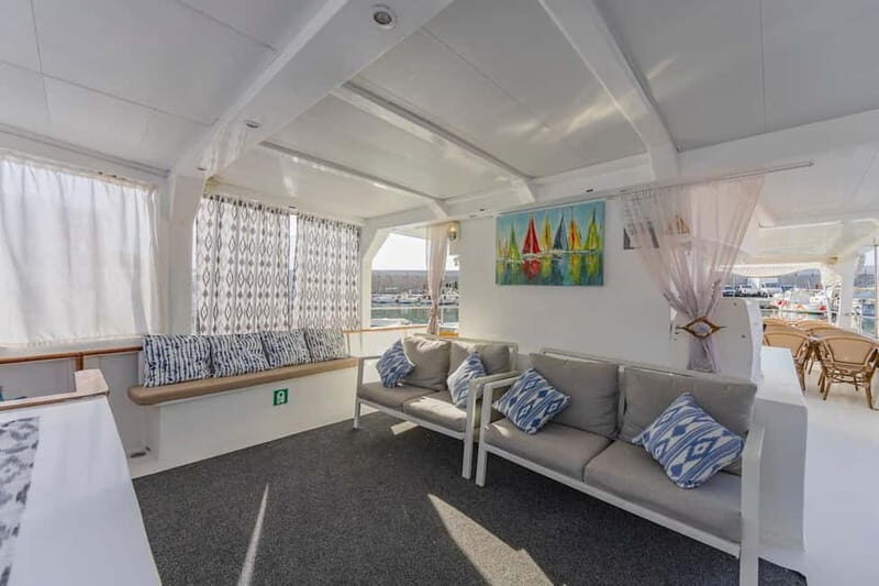 Boat day trip with drinks and lunch - FAQ: Your Practical Questions Answered