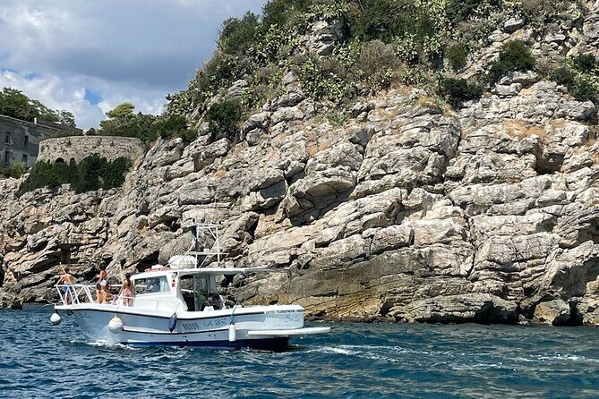 Boat excursion to Gaeta with a stop for swimming and snorkeling 2 HOURS - A Closer Look at the Gaeta Boat Tour