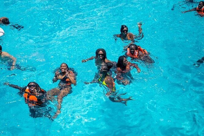 Boat party in Cancun - A Detailed Look at the Cancun Boat Party