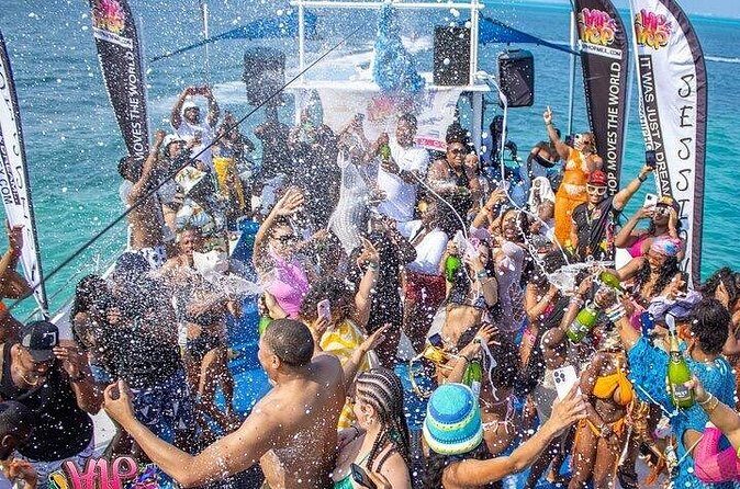 Boat party in Cancun - FAQ