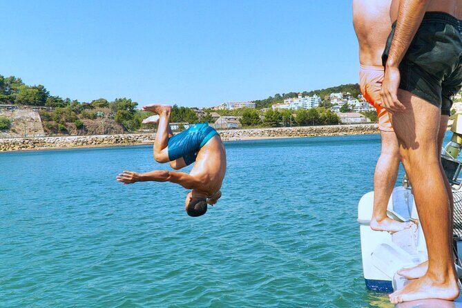 Boat Party - Party on the Tagus River - The Sum Up
