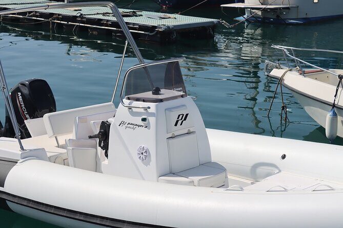 Boat rental in Salerno (rent without license) - Frequently Asked Questions