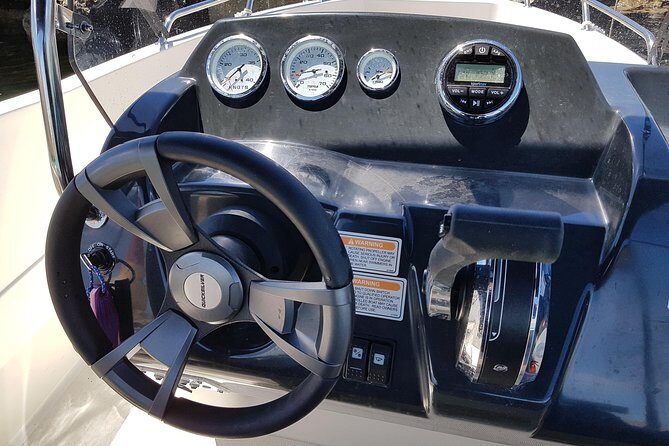 Boat rental without license - B450 'Theia' (4p) - Can Pastilla - The Sum Up
