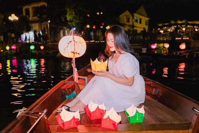 Boat Ride Ticket and Release Lantern at Hoai River in Hoi An - What Travelers Say