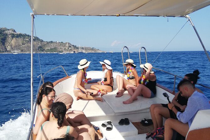 Boat tour Giardini Naxos Taormina Isola Bella Blue Grotto - FAQs