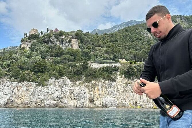 Boat tour of the Amalfi Coast with Aperitif - Who Is This Tour Best For?