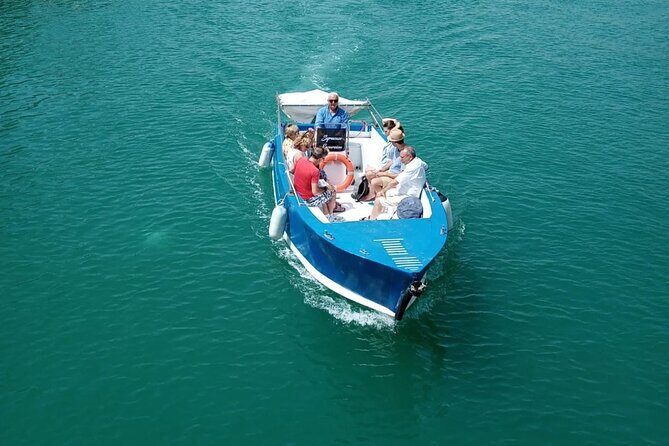 Boat tour Pillirina, sea caves Syracuse and Ortigia - A Deep Dive into the Syracuse Sea Caves and Ortigia Boat Tour