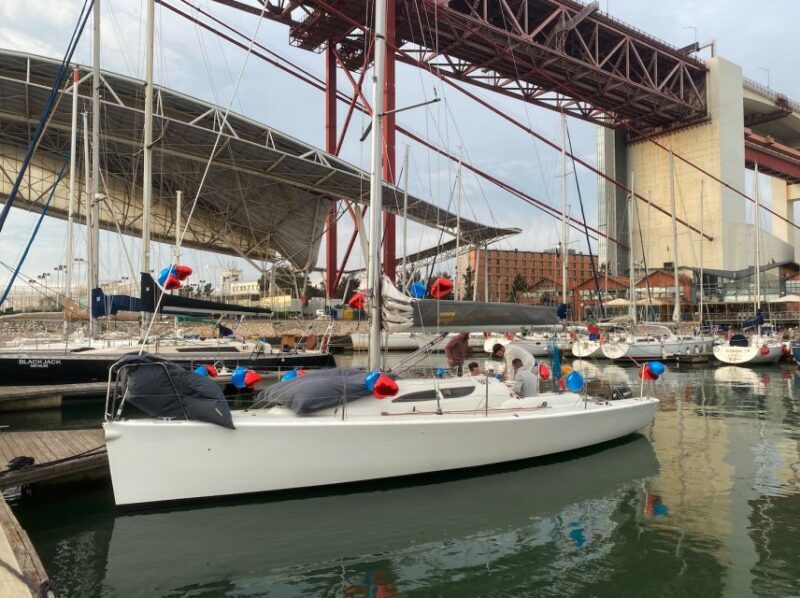 Boat Tour: Sailing into 2026 NYE in Lisbon 3H w/Champagne - Final Thoughts: Is This the Right NYE for You?