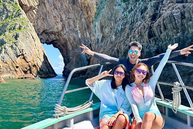 Boat Tour Through Four Sea Arches in Sai Kung, Hong Kong Geopark - Who Would Enjoy This Tour?