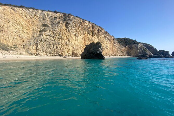 Boat Transfer to Ribeiro do Cavalo Beach with Return - Who Would Love This Experience?