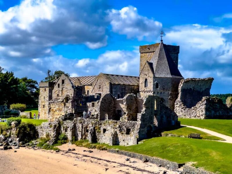 Boat trip and guided tour to Inchcolm Island - Experience the Charm of Inchcolm Island: A Guided Boat Tour from Edinburgh