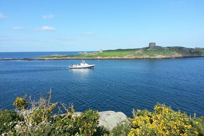 Boat Trip from Howth to Dun Laoghaire - The Voyage: Passing Iconic Landmarks