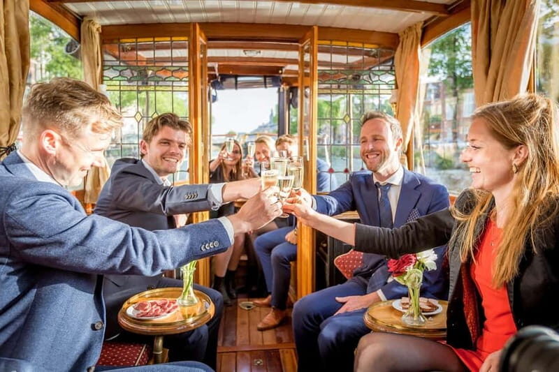 Boat trip through the canals of Amsterdam with Spanish guide - Discover Amsterdam from the Water with a Spanish Guide