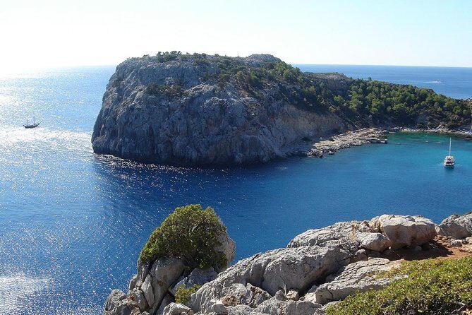 Boat Trip to Anthony Quinn, Kallithea & Traganou Bays - Key Points