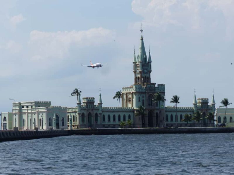 Boat trip to Guanabara Bay and visit to Paquetá Island - A Closer Look at the Journey