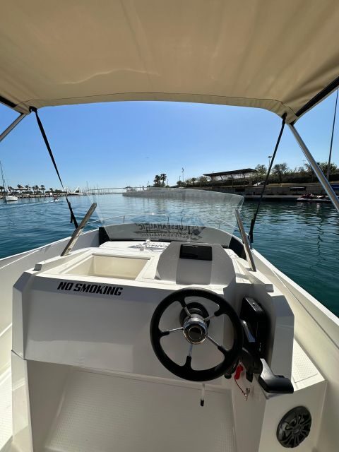 BOAT WITHOUT A LICENSE IN VALENCIA - Authentic Experiences and Traveler Feedback