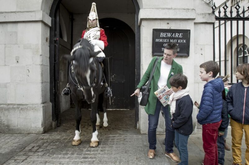 Bobbies, Corgis and the 7 Lions - What to Expect from the Tour
