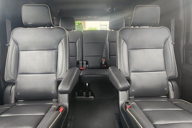 Boca Raton Luxury SUV Transfer to/from Fort Lauderdale Airport - Boca Raton Luxury SUV Transfer to/from Fort Lauderdale Airport: A Practical and Comfortable Choice