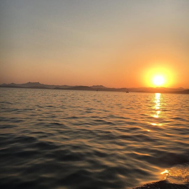 Bodrum: Bodrum Sunset Tour with Jet Black Yacht - FAQs