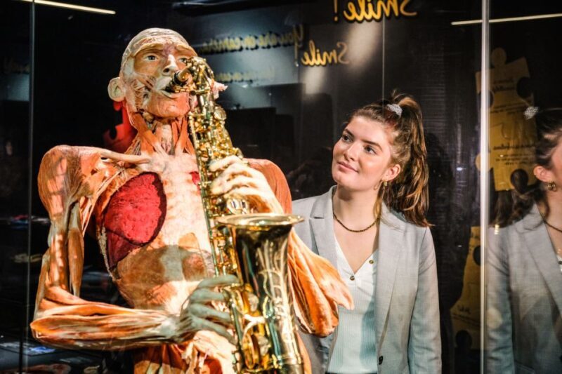 Body Worlds Amsterdam: The Happiness Project Ticket - A Balanced Perspective: Pros and Cons