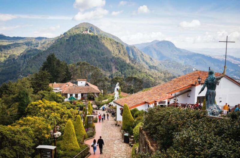 Bogotá: City Tour, Monserrate, Gold Museum, Plaza de Bolivar - FAQ