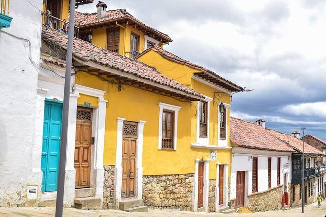 Bogotá Half Day City Tour with Monserrate hill- 6 hours - Exploring Bogotá’s Main Highlights