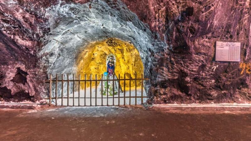 Bogota: Private Tour to the Stunning Nemocon Salt Mine - Key Points