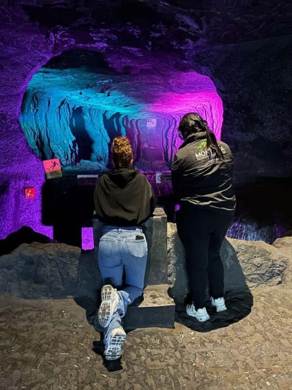 Bogota: Salt Cathedral and Andres Carne de Res - FAQ