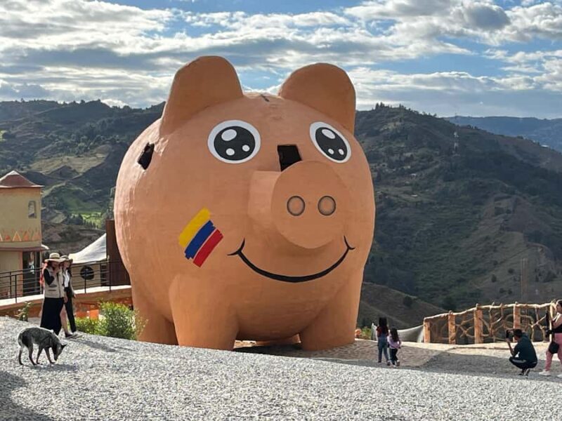BOGOTA: Tour of Villa de Leyva, Ráquira, Pozos Azules and Puente de Boyacá - FAQ