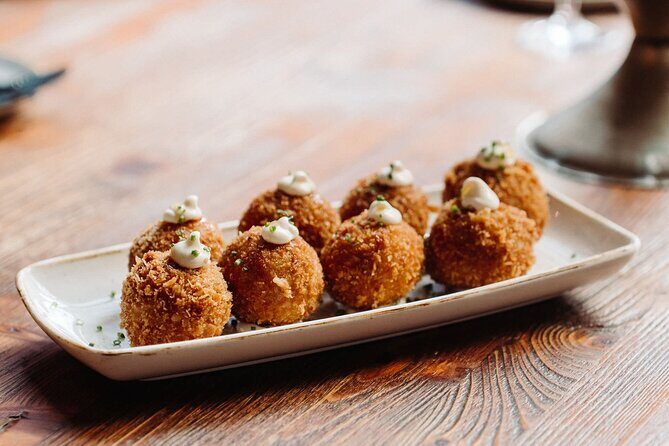 Bohemian Barcelona Neighborhood Evening Tapas & Wine Tour - Frequently Asked Questions