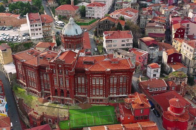 Bohemian Istanbul: Fener and Balat's Charm-Private Walking Tour - Exploring Fener and Balat: A Walk Through Time and Culture