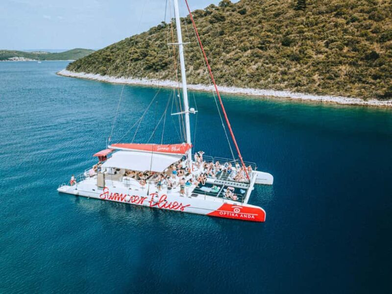 Bol: Catamaran Cruise with Lunch, Drinks, and Swim Stops - Key Points