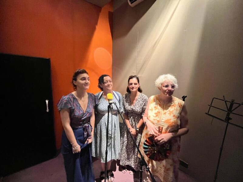 Bollywood Sightseeing and Celebrity Home Tour by Private Car - FAQ