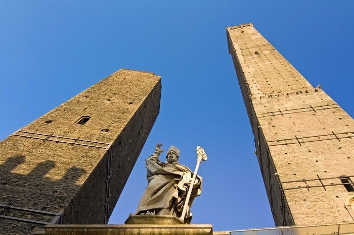 Bologna: Bike Rental - A Deep Dive into Bologna’s Bike Rental Experience