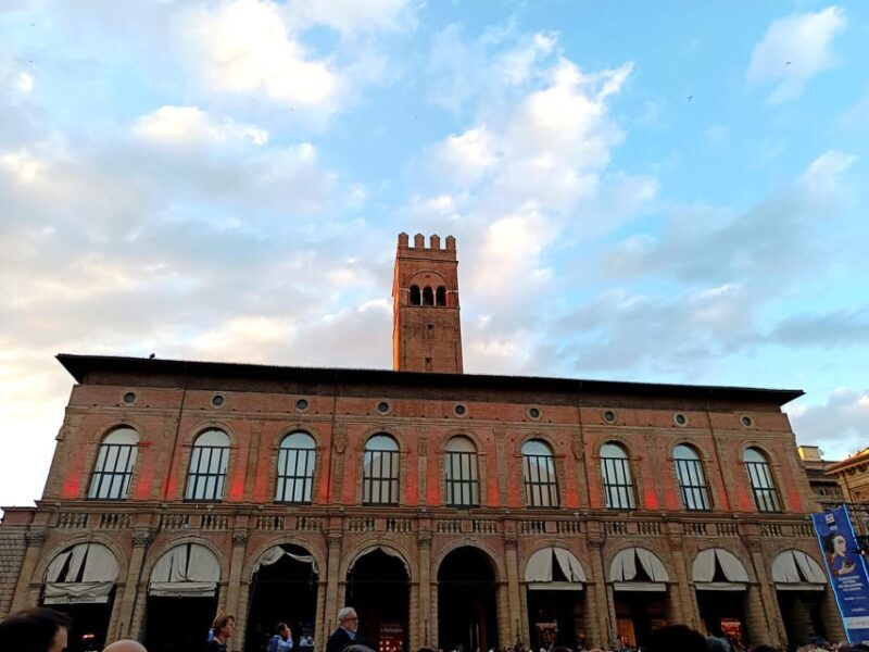 Bologna by night: Food, wine, spritz and fun - Who Will Enjoy This Tour?
