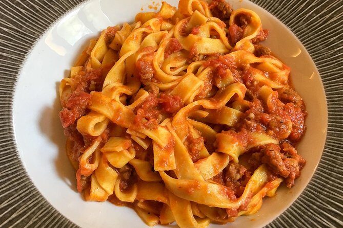 Bologna: Full meal Food Tour with Local Delights by Do Eat Better - The Value and What Sets This Tour Apart