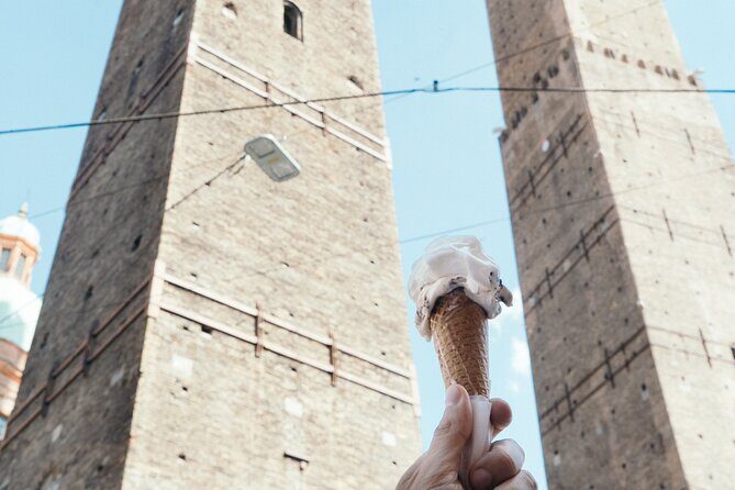 Bologna gastronomic experience with a local - Authenticity and Cultural Connection