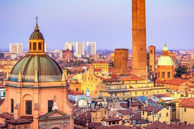 Bologna Highlights Private Walking Tour With A Guide - Introduction: A Perfect Introduction to Bologna