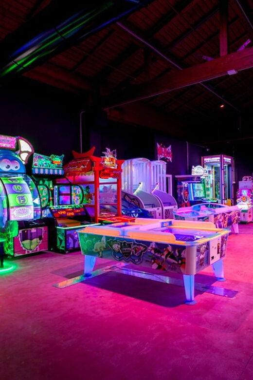 Bologna: Luna Farm Amusement Park Family Entry Ticket - FAQ