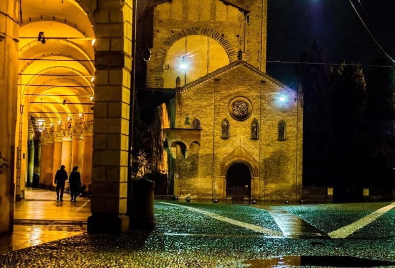 Bologna Noire: a tour through the crime news of the past - A walk through Bologna’s shadowy past