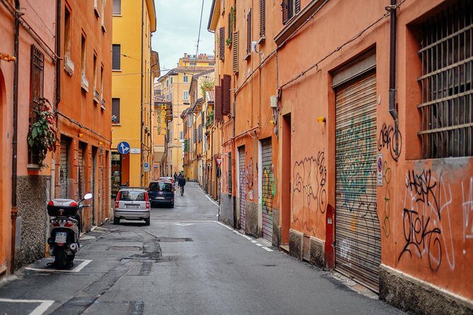 Bologna Private City Kickstart Tour - An In-Depth Look at the Bologna Private City Kickstart Tour
