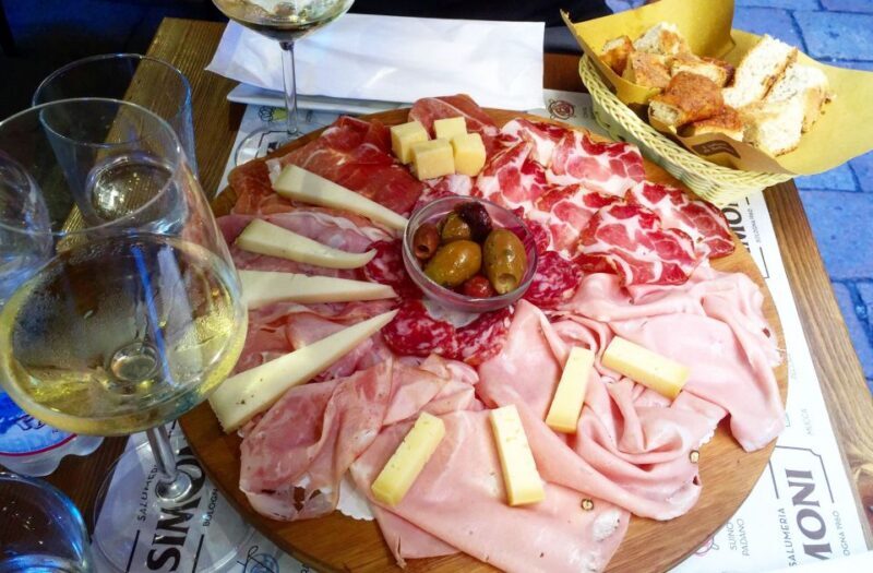 Bologna: Small Group Food market Walking Tour with Tasting - Authentic Experiences That Deliver Value